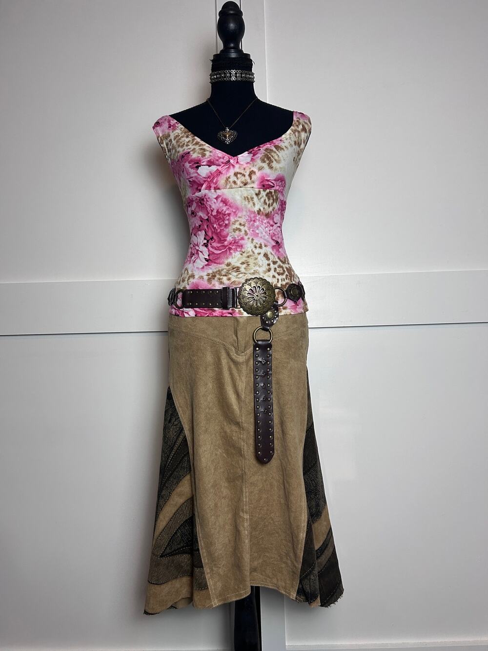 Rinascimento euro it girl suede skirt